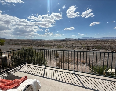 1541 Dusty Canyon Street - Photo Thumbnail 17