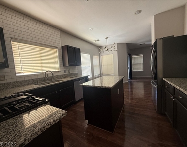 1541 Dusty Canyon Street - Photo Thumbnail 7
