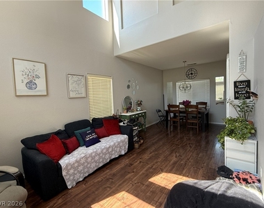 1541 Dusty Canyon Street - Photo Thumbnail 2
