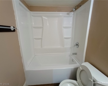 3663 Kolendo Court - Photo Thumbnail 8
