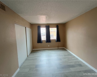 3663 Kolendo Court - Photo Thumbnail 9