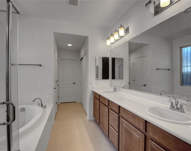7110 Purple Iris Avenue - Photo Thumbnail 45