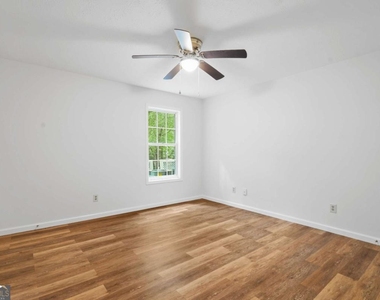 901 Gettysburg Place - Photo Thumbnail 6