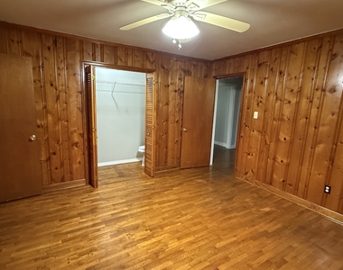 12 Georgia Avenue - Photo Thumbnail 6