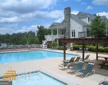 225 Lockmeade Way - Photo Thumbnail 34