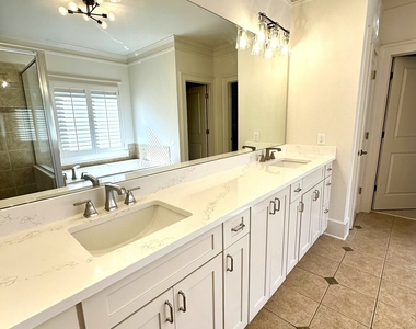 2635 Muskogee Lane - Photo Thumbnail 20