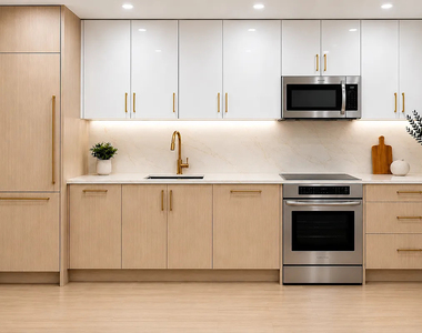 337 East 18th Street - Photo Thumbnail 2
