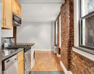 E 13th St and 1st Avenue - Photo Thumbnail 1