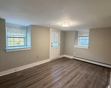 23 Central Ave - Photo Thumbnail 10
