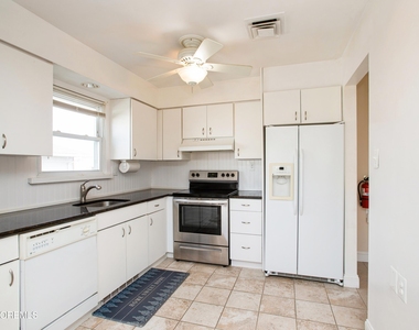 48 Watkins Road - Photo Thumbnail 8