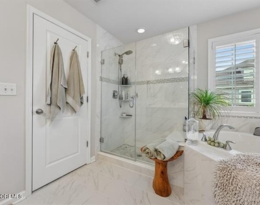 12 Eckert Drive - Photo Thumbnail 18