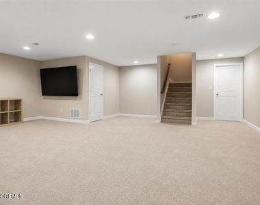 12 Eckert Drive - Photo Thumbnail 26