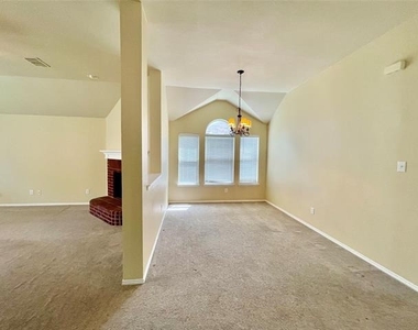 1535 Silver Spur Drive - Photo Thumbnail 29