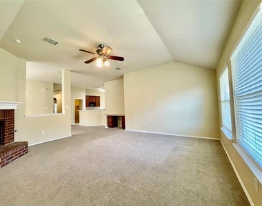 1535 Silver Spur Drive - Photo Thumbnail 32