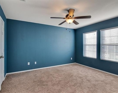 1817 Kittredge Way - Photo Thumbnail 13