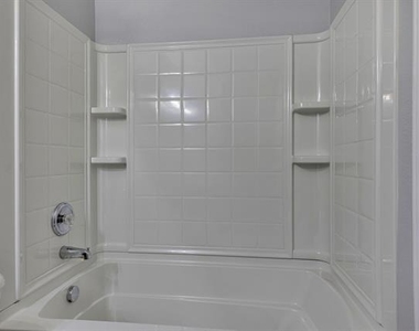 1817 Kittredge Way - Photo Thumbnail 9