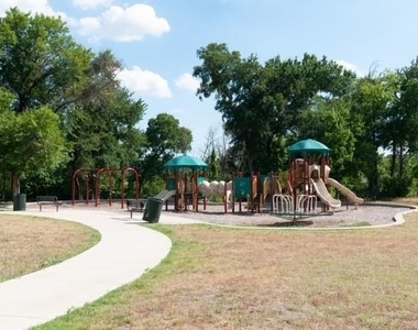 1817 Kittredge Way - Photo Thumbnail 17