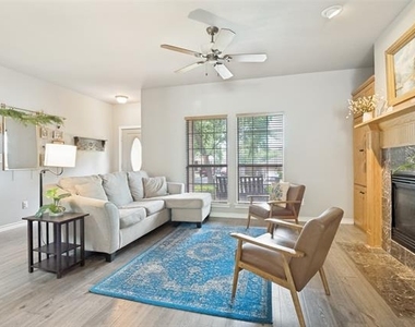 514 N 1st Street - Photo Thumbnail 2