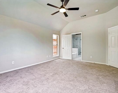 3548 Misty Meadow Drive - Photo Thumbnail 12