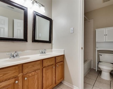 2904 Woods Drive - Photo Thumbnail 20