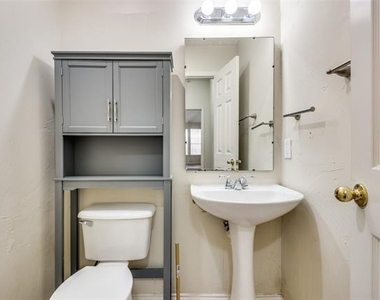 2904 Woods Drive - Photo Thumbnail 22