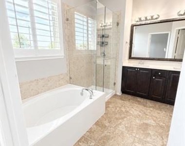 301 Hideaway Road - Photo Thumbnail 6