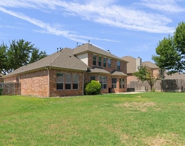 221 Westminister Avenue - Photo Thumbnail 38