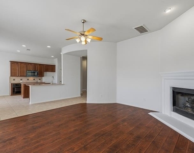 221 Westminister Avenue - Photo Thumbnail 10