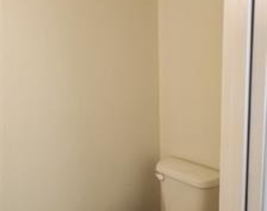 9108 Lanham Street - Photo Thumbnail 6