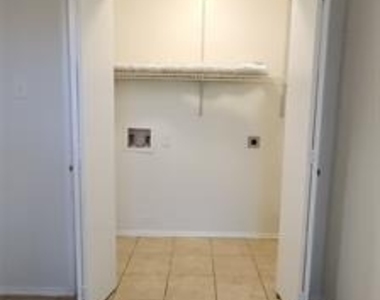 9108 Lanham Street - Photo Thumbnail 11