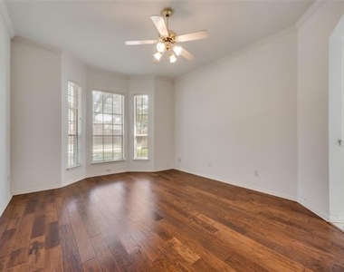 3105 Mill Ridge Drive - Photo Thumbnail 10