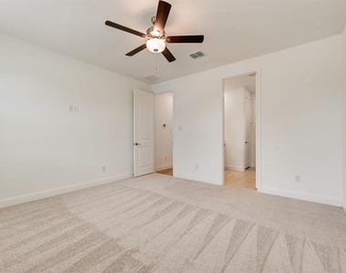 1149 Beautyberry Lane - Photo Thumbnail 22