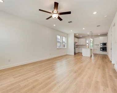 1149 Beautyberry Lane - Photo Thumbnail 2