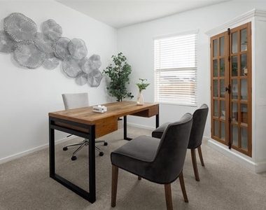 1313 Buckaroo Boulevard - Photo Thumbnail 12