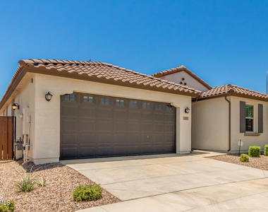 43 E Capricorn Way - Photo Thumbnail 5