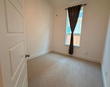4309 Minnow Cove Road - Photo Thumbnail 12
