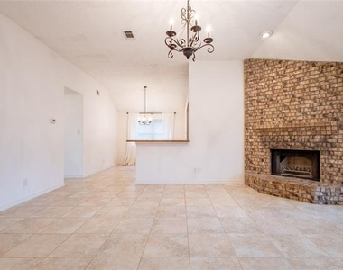 1526 Haven Place - Photo Thumbnail 2