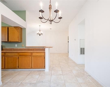 1526 Haven Place - Photo Thumbnail 6
