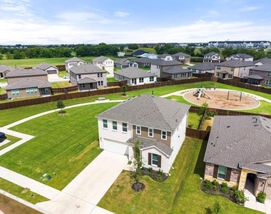 424 Princewood Drive - Photo Thumbnail 33
