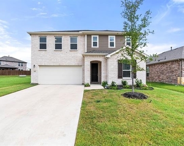 424 Princewood Drive - Photo Thumbnail 2