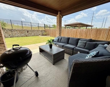 14792 Speargrass Drive - Photo Thumbnail 11