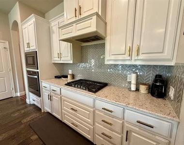 14792 Speargrass Drive - Photo Thumbnail 5