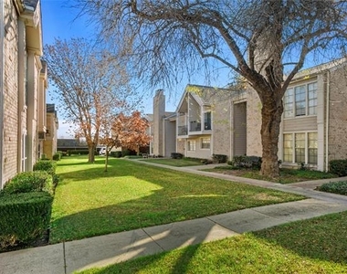 5881 Preston View Boulevard - Photo Thumbnail 24