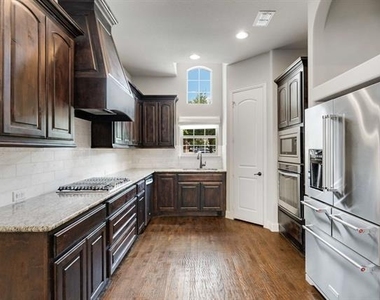 1220 Prescott Street - Photo Thumbnail 2