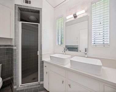 5938 Willow Lane - Photo Thumbnail 15
