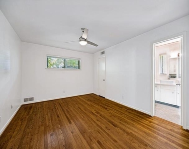 5938 Willow Lane - Photo Thumbnail 12