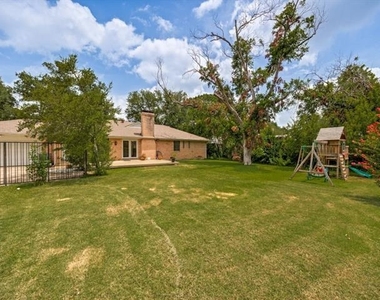 5938 Willow Lane - Photo Thumbnail 16