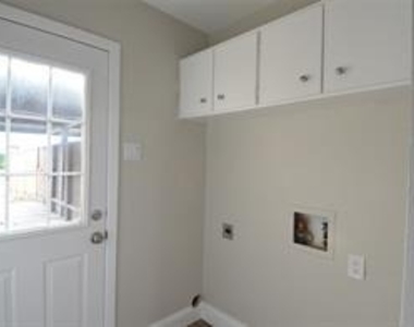 2203 Sheraton Drive - Photo Thumbnail 19
