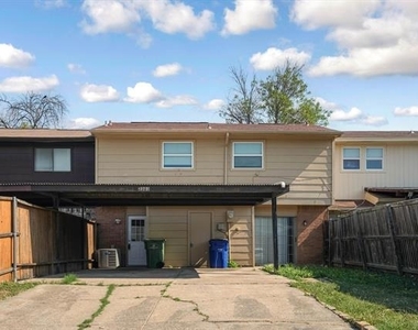 2203 Sheraton Drive - Photo Thumbnail 29
