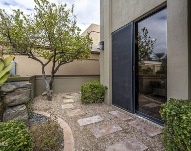7878 E Gainey Ranch Road - Photo Thumbnail 34